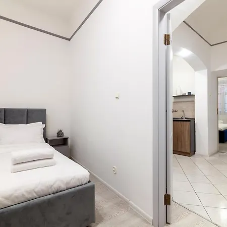 Avangard Shevchenko Avenue 11 Apartment Lemberg