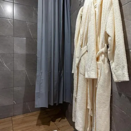 Avangard Shevchenko Avenue 11 * Lemberg