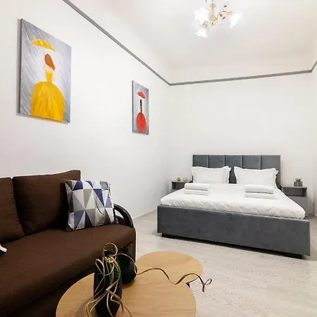 Avangard Shevchenko Avenue 11 Apartment