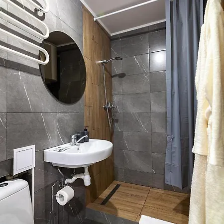 Avangard Shevchenko Avenue 11 * Lviv