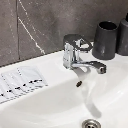 Avangard Shevchenko Avenue 11 דירה *