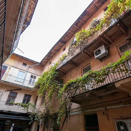 Avangard Shevchenko Avenue 11 דירה *