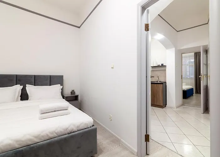 Avangard Shevchenko Avenue 11 דירה לבוב